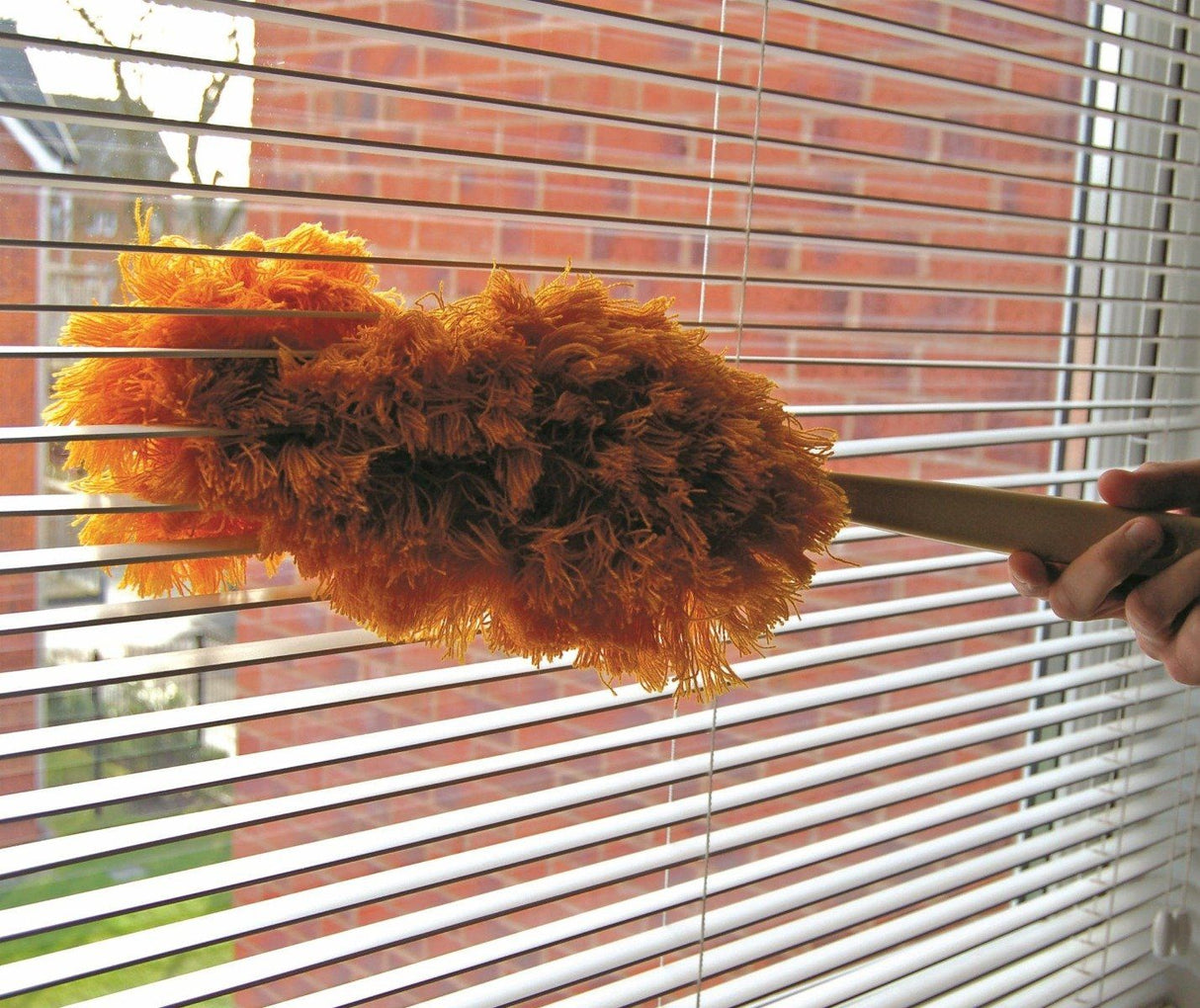 Golden Magnet Dust Maid Hand Duster 45cm