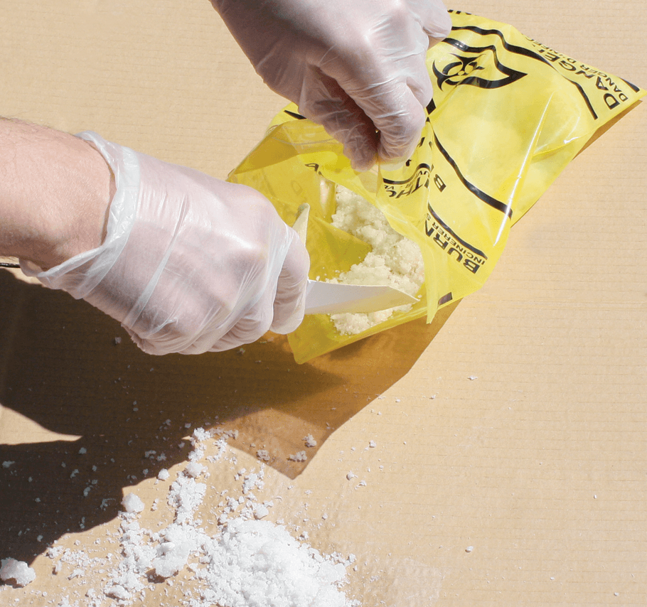 HypaClean K418A Safety Emergency Rescue First Aid Body Fluid Disposal Kit